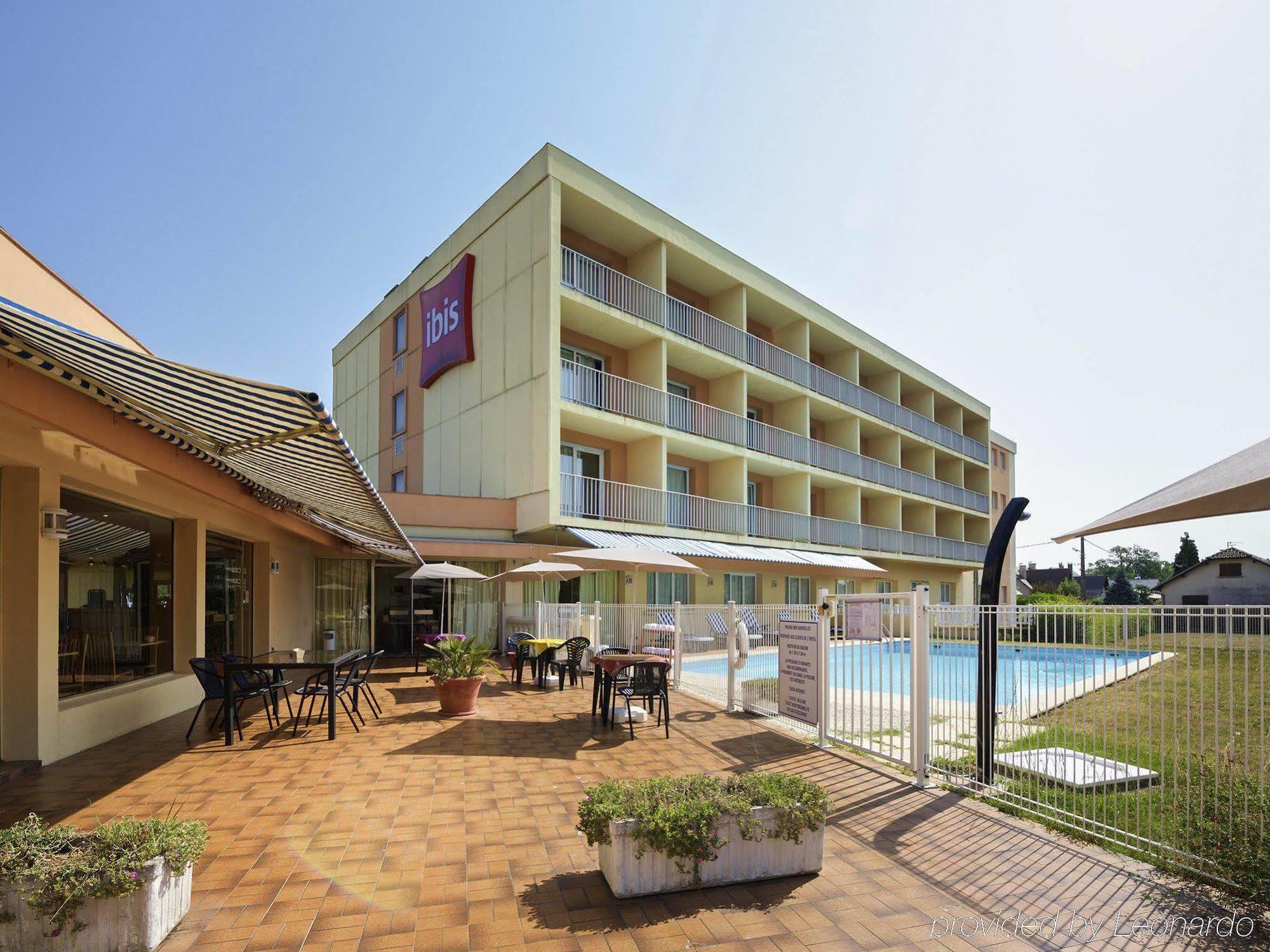 Отель Ibis Tarbes Odos Экстерьер фото